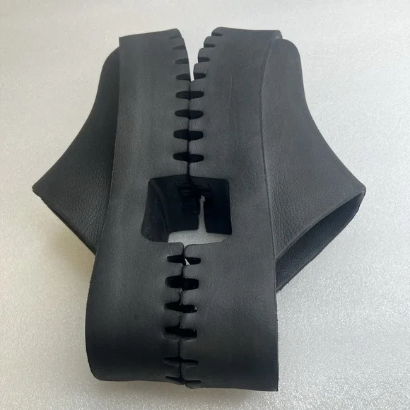 JEFFREY CAMPBELL Bae Clogg Black Lug Sole Platform Slip On Clogs Mules Size 6 - Picture 13 of 13